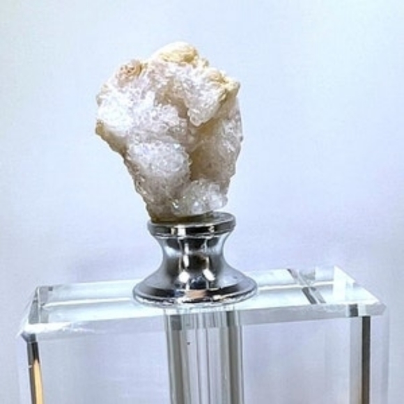 Gorgeous NWOT Crystal W/Quartz Top Luxury Refillable Perfume Bottle/ Decanter - Picture 3 of 10
